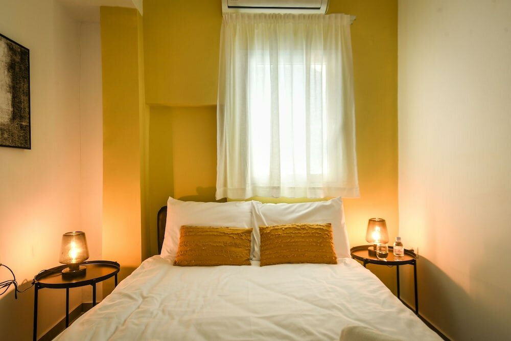 Фото Prime location Sunny 3bedroom apartment