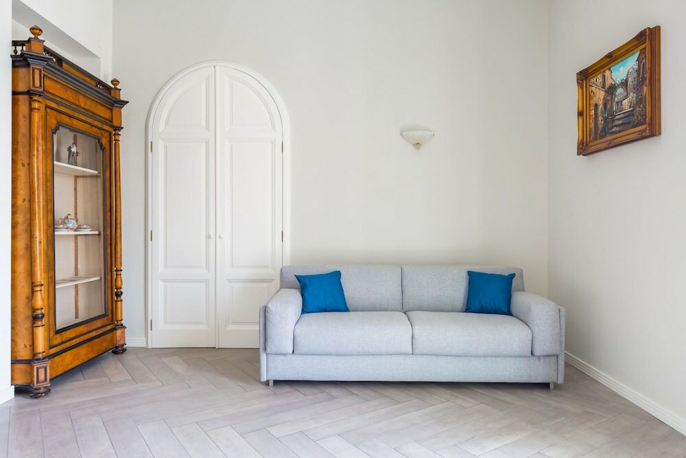 Фото Elegante Appartamento A Piazza Dei Martiri