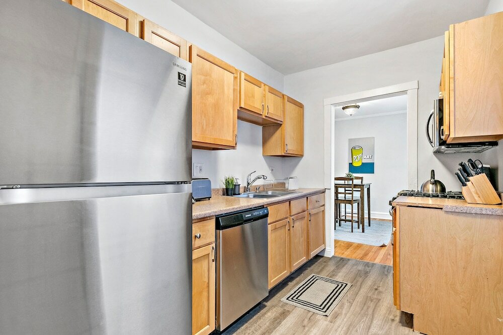 Фото Chicago Vibe 1br apt near Roscoe Village