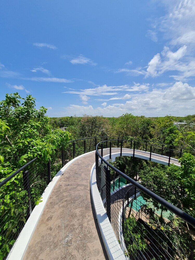 Фото Increíble Townhouse con piscina privada