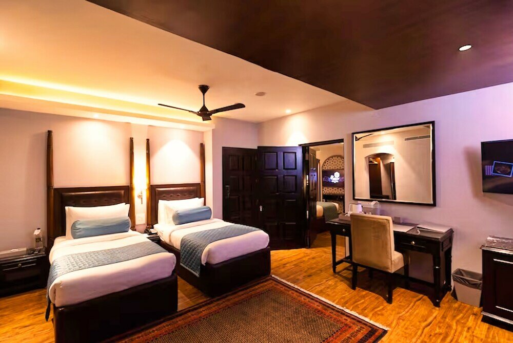 Фото The Vintage Srinagar at Dal Lake