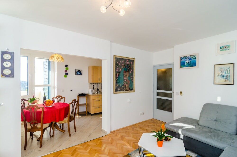 Фото Sun City Apartment