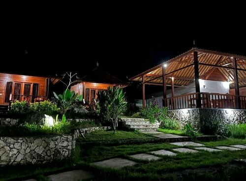 Гостиница Sunset Hill Lembongan
