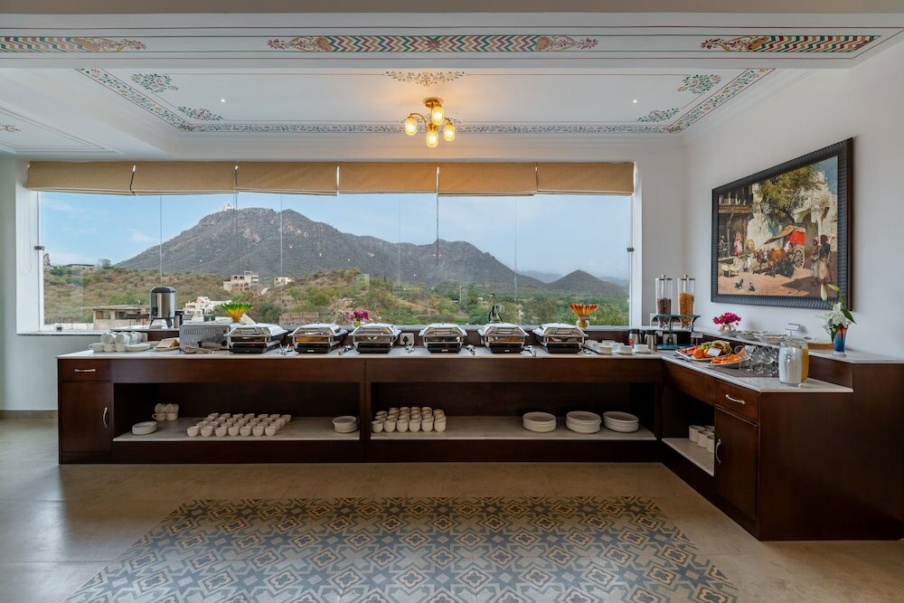 Фото Maan Vilas by Stone Wood Udaipur