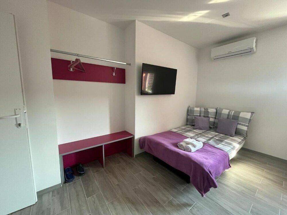 Фото Rooms Jelak