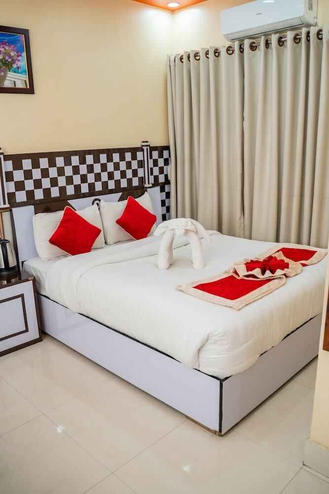 Фото Hotel Janmabhumi