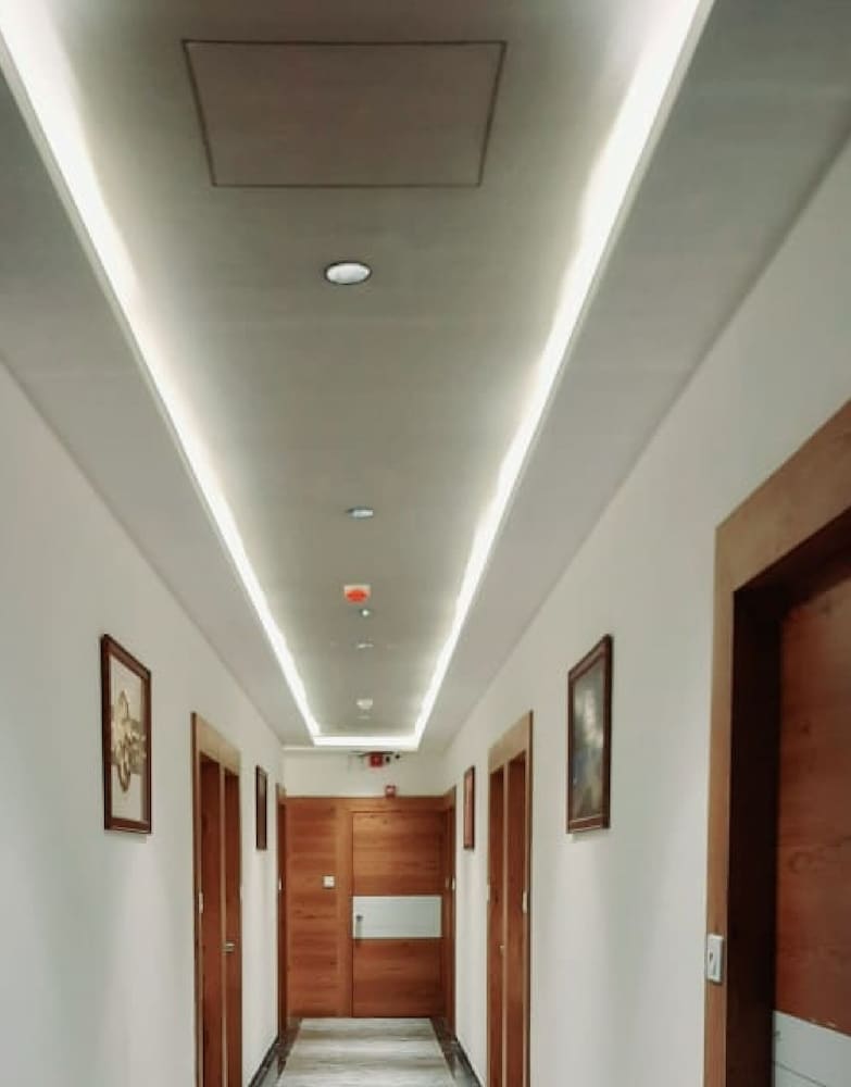 Фото Hotel M D Residency Anand