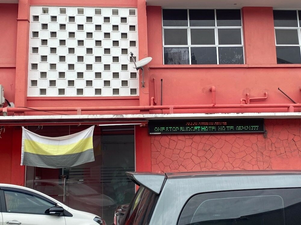 Фото One Stop Hotel