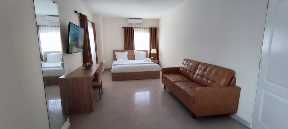 Фото Downtown Hotel