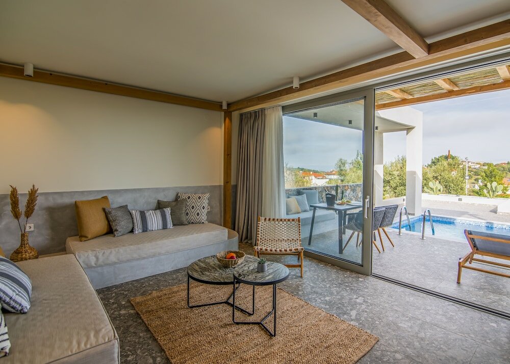 Фото Kaktus Suites Private Pool