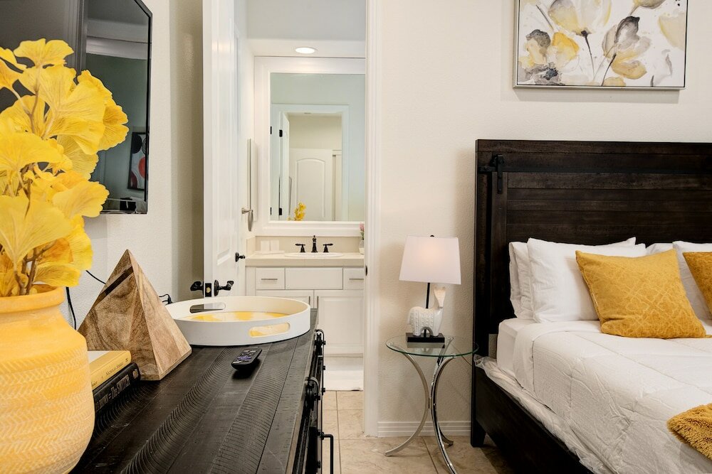 Фото Luxurious Villa Living in Indio w Pool/Spa