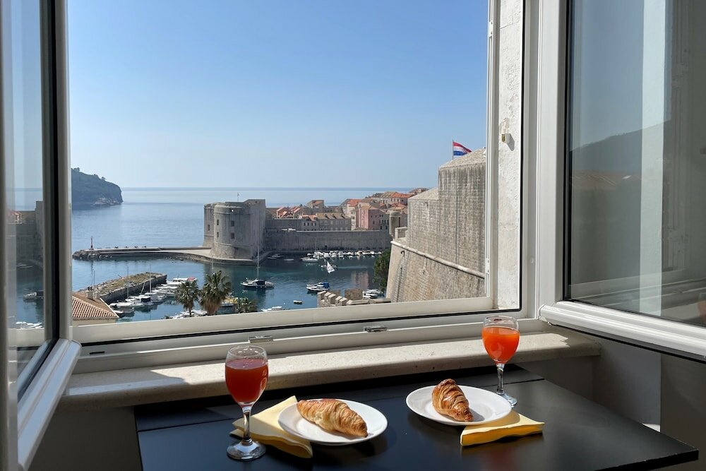 Фото Brizo Apartments