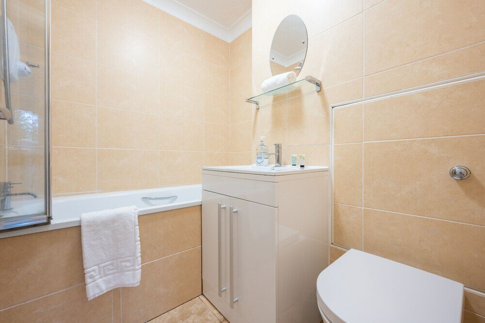 Фото Llansannor Drive by Tŷ Sa - Free Parking