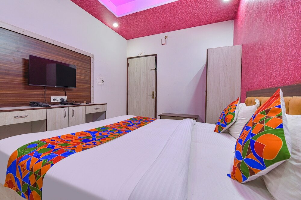 Фото Fabhotel The Lotus