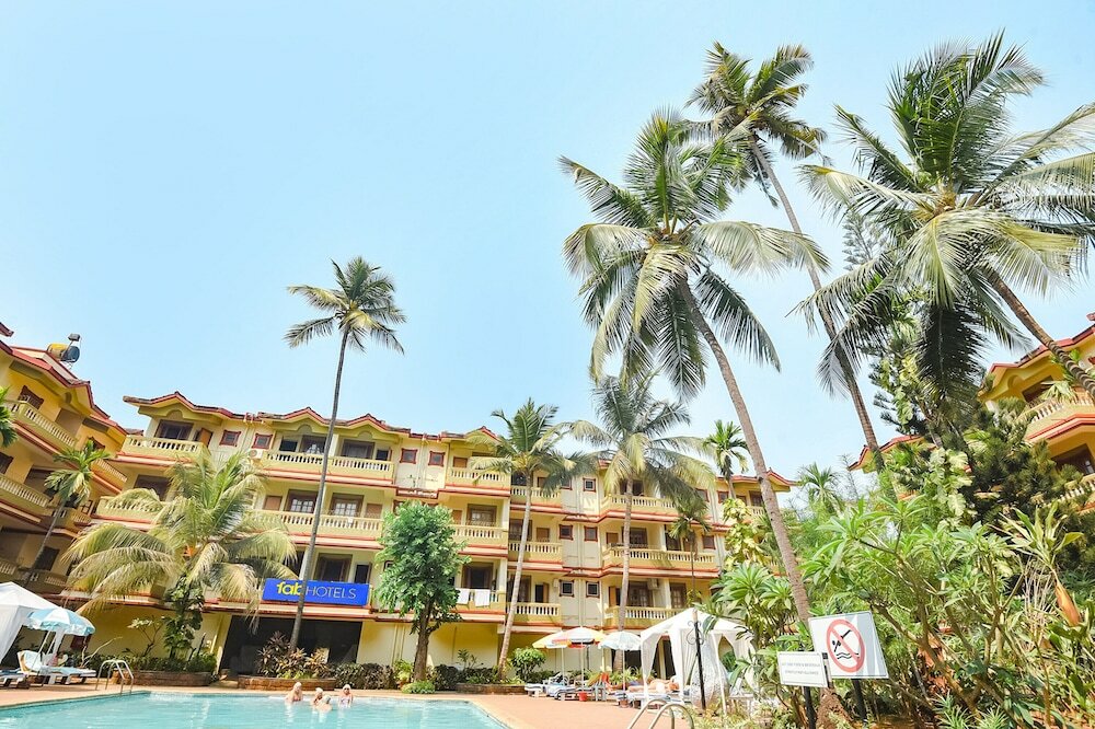 Фото FabHotel Prime Tanjo Highland With Pool, Candolim Beach