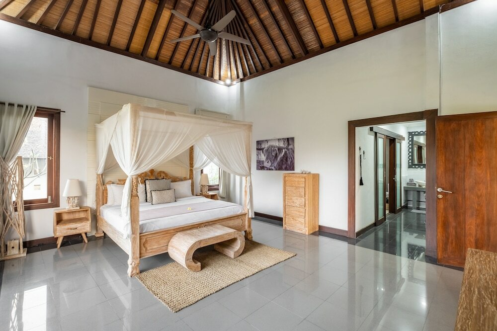 Фото Villa Qayana