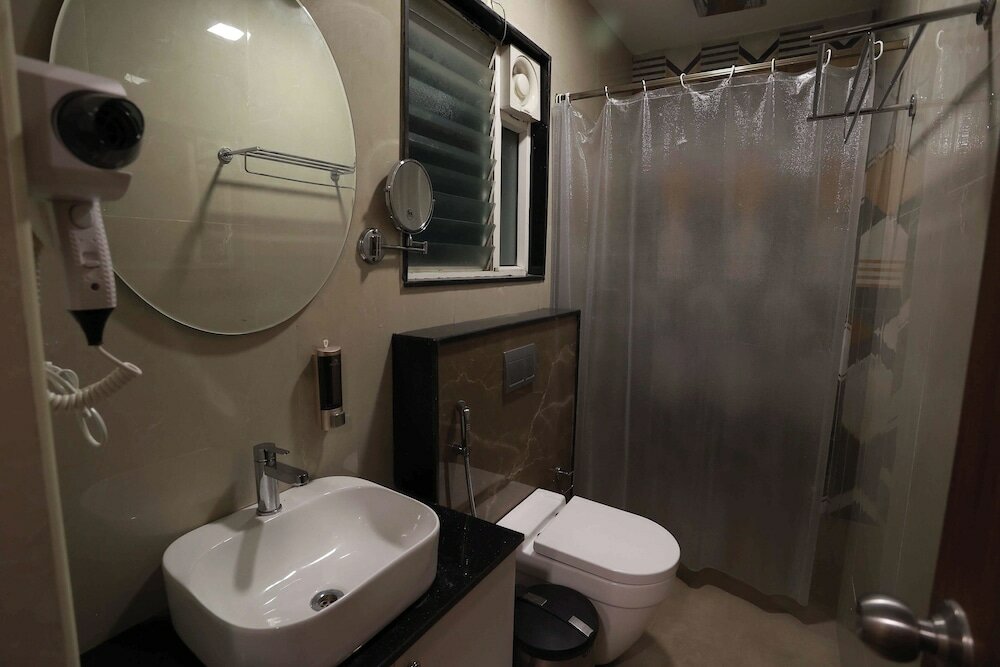 Фото Hotel Bluemoon