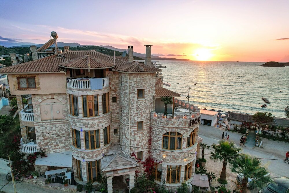 Фото Hotel Castle