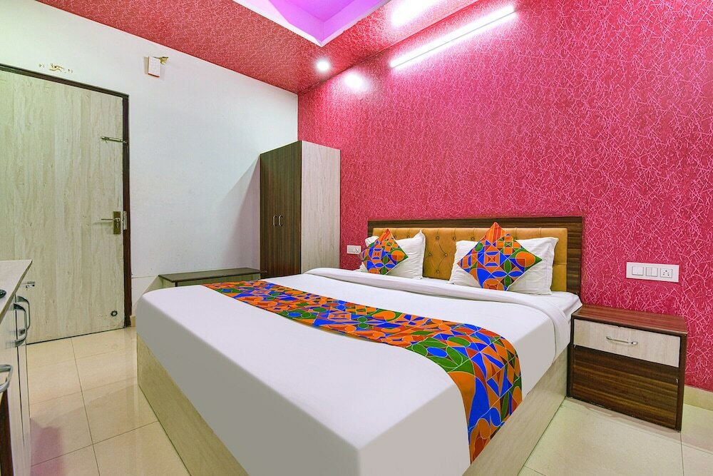 Фото Fabhotel The Lotus