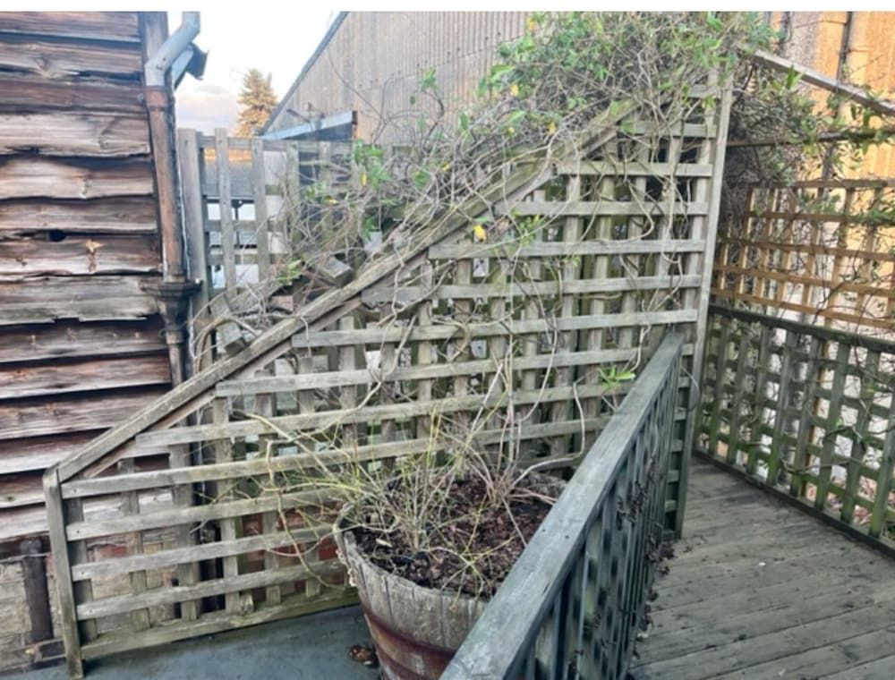 Фото Two Storey Annex