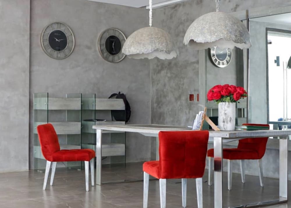 Фото La Bella Tagaytay Residences