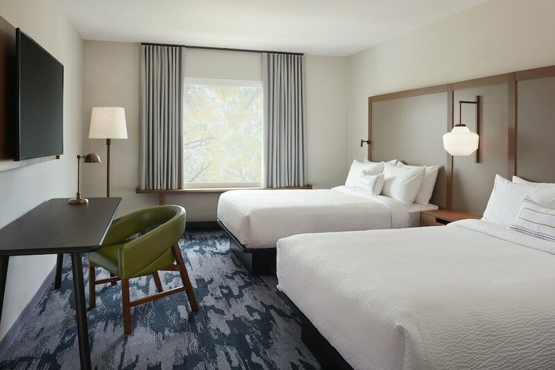 Гостиница Fairfield Inn & Suites by Marriott Chicago O'Hare в Де Плейнс