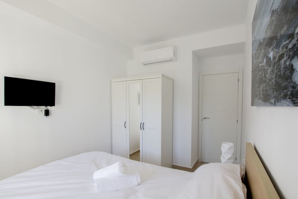 Фото Apartamentos Los Alamos Sardinero