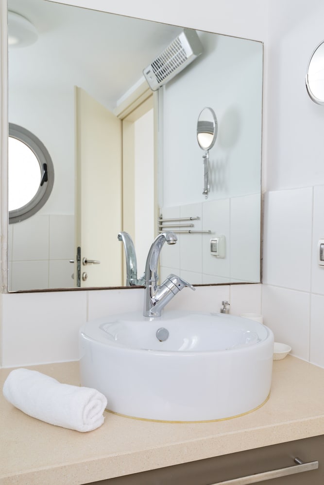 Фото The ambassador unique luxury home