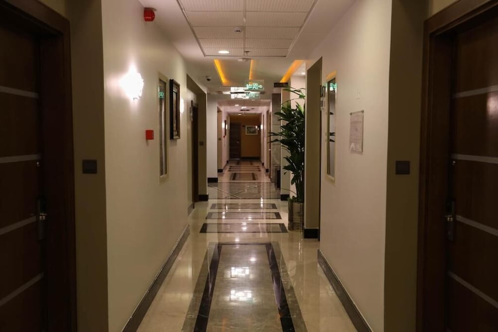 Фото Diamond Tower Hotel