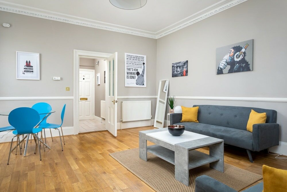 Фото 16 Lansdown Place