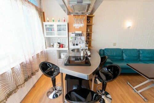 Гостиница YokohamaKannai HouseBar в Йокогаме