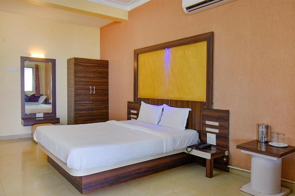Фото Shivneri Motels