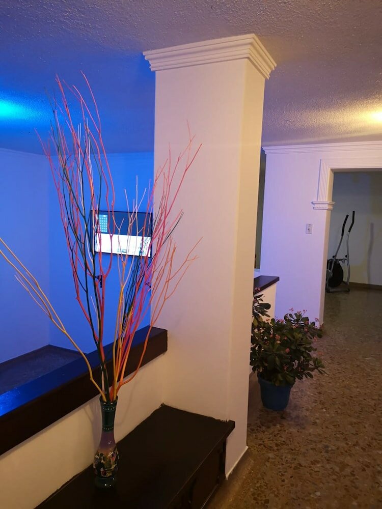 Фото Green Door Boutique