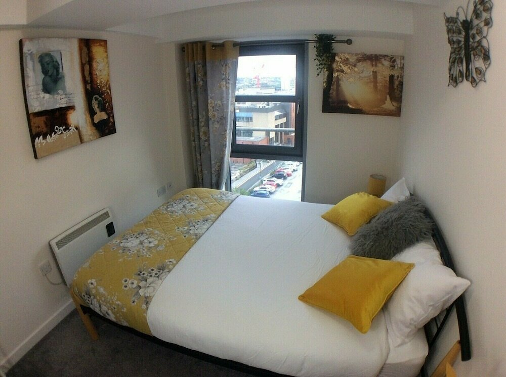 Фото Igloo ViewPoint City Centre Retreat