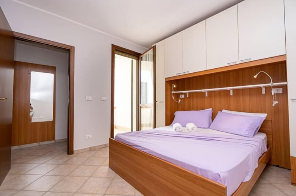 Фото Residence Smith - Fronte Mare 1 Piano 4b