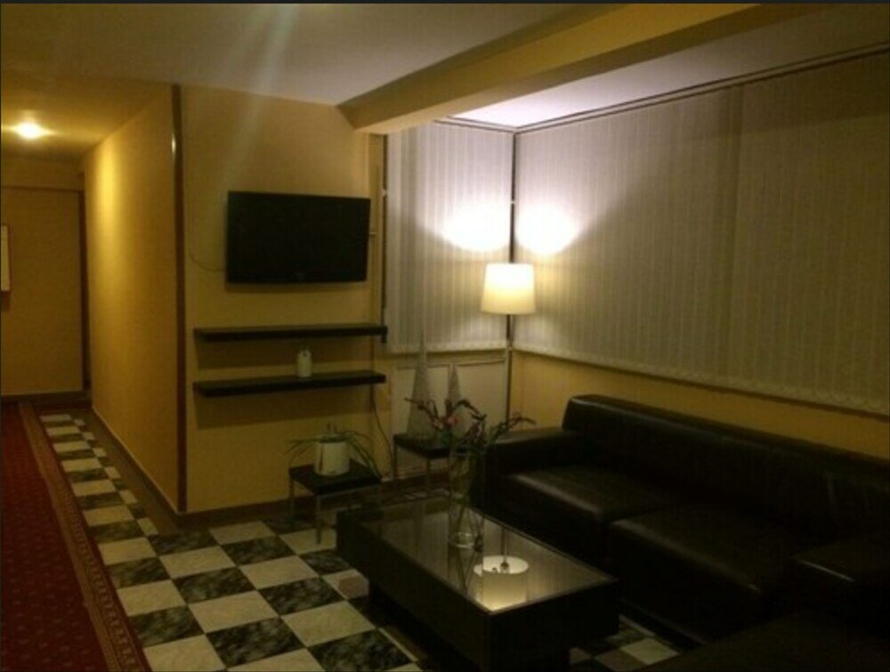 Фото Hostal Aeropuerto