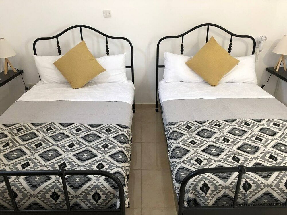 Фото Katsikantaris Homes