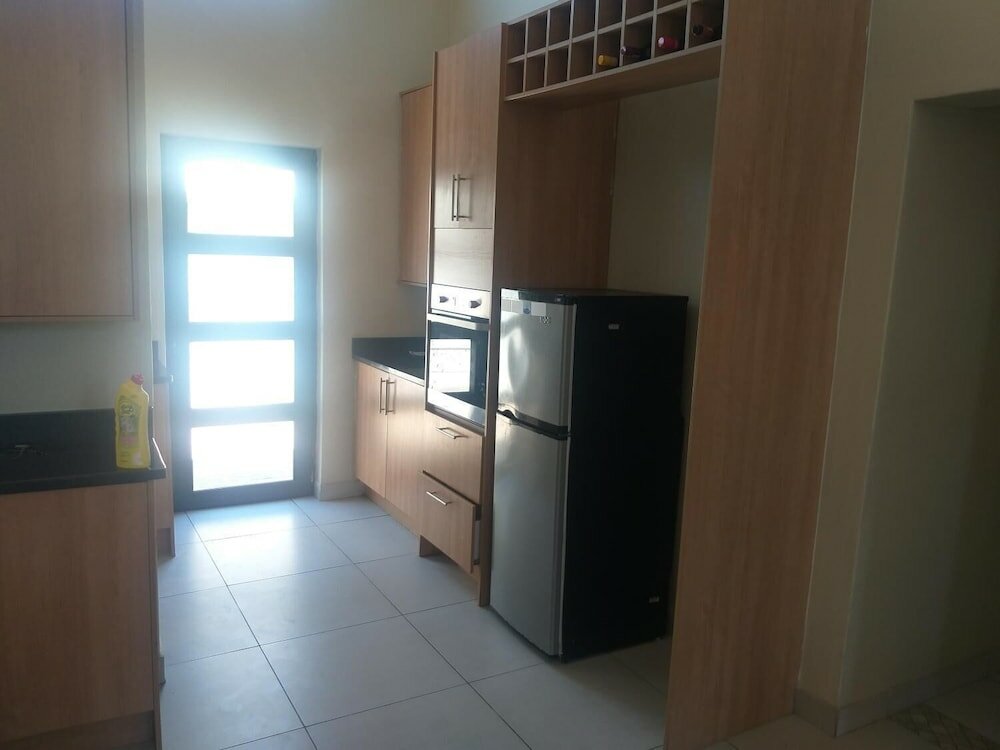 Фото Westcoast Inn