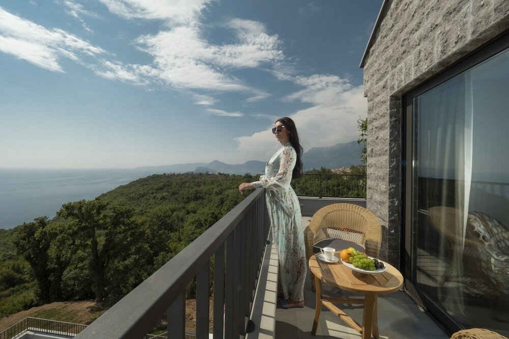 Фото Vivid Blue Serenity Resort