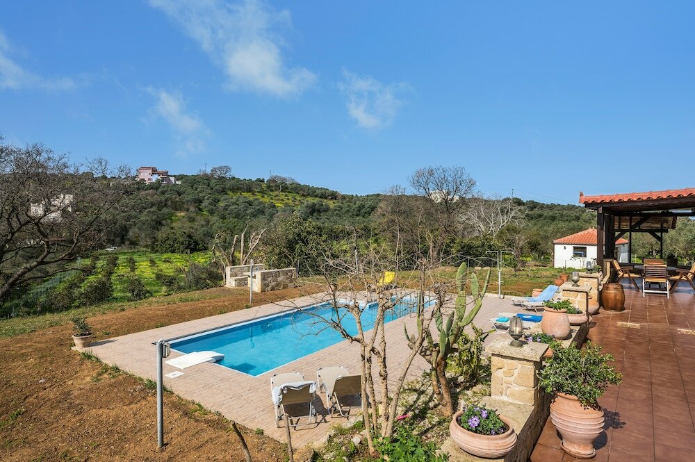 Фото Athina Traditional Villa