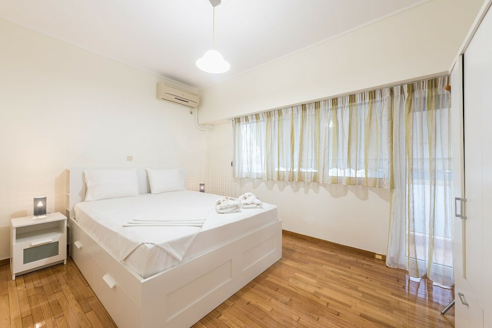 Фото Spacious Holiday Family Home by Cloudkeys