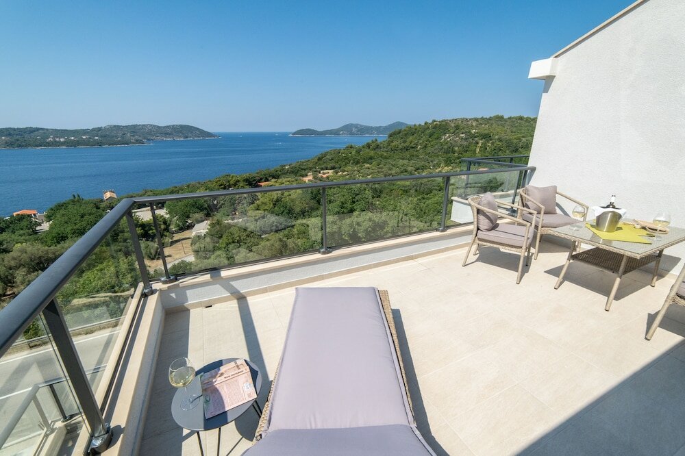 Фото Apartmani D & J