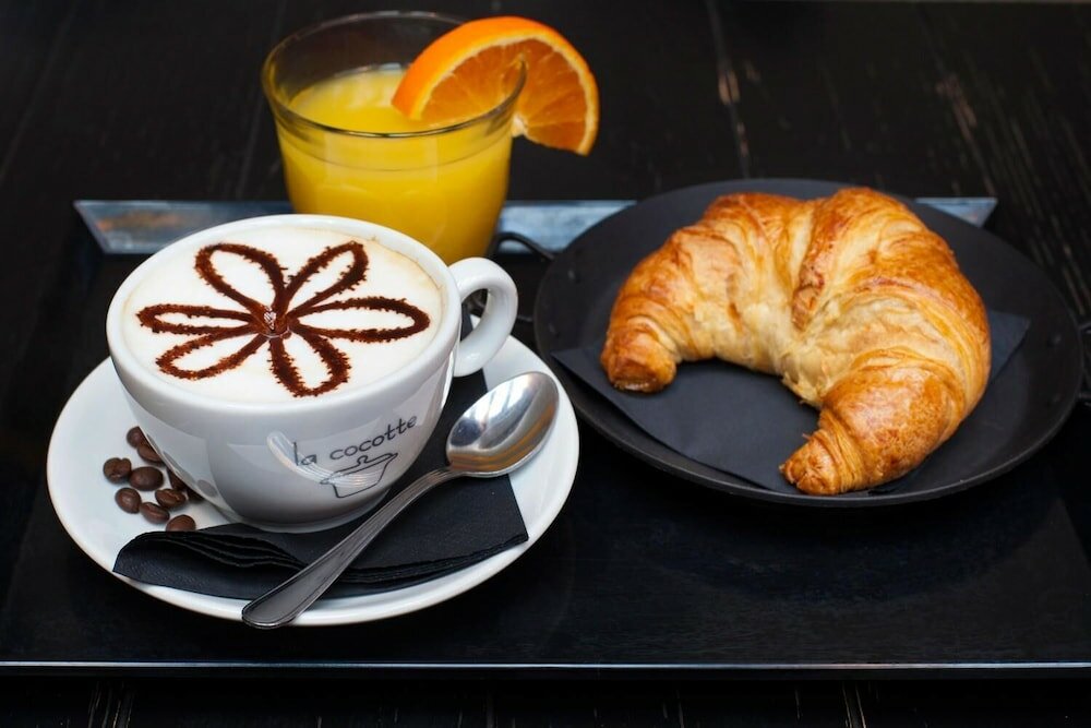 Фото A&c Much More II