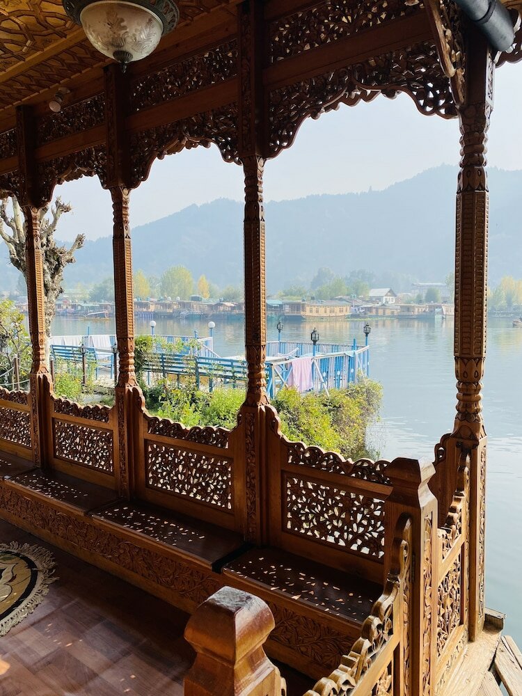 Фото The Floating Heritage Group