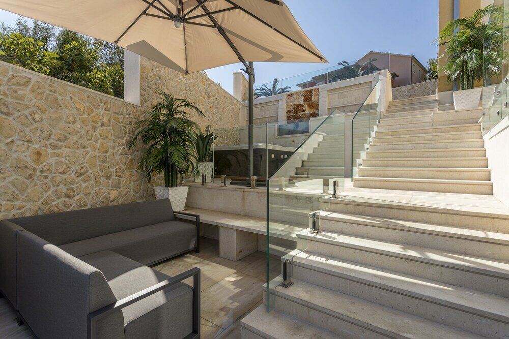 Фото Luxury Suites