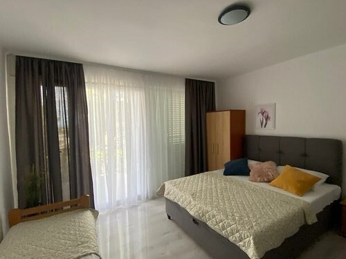 Гостиница Apartmani Villa Dvorski в Башке Вода
