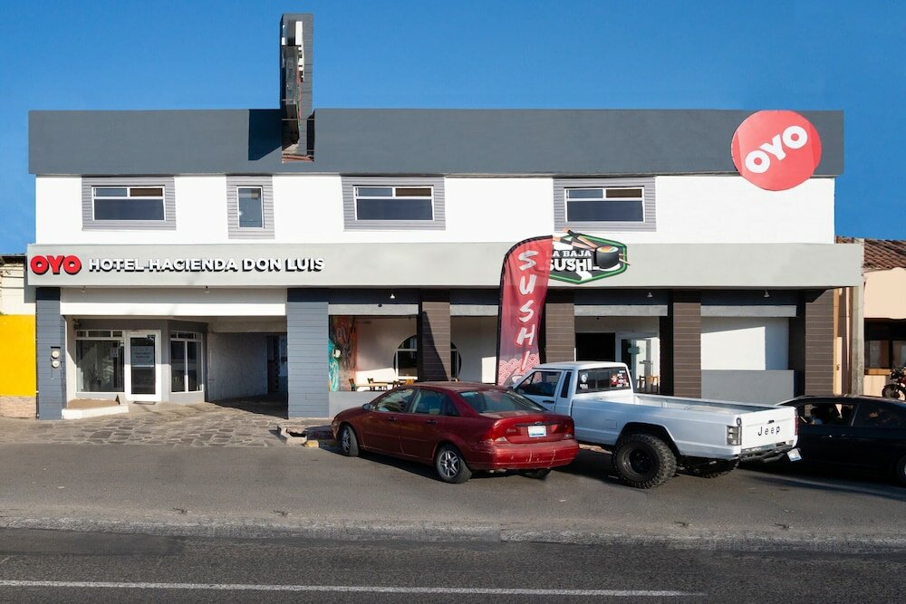 Фото Oyo Hotel Hacienda Don Luis, Rosarito