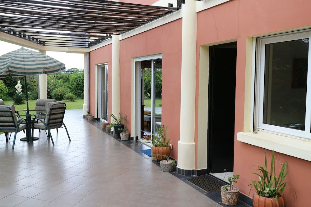 Фото Chambres De L'île Rouge