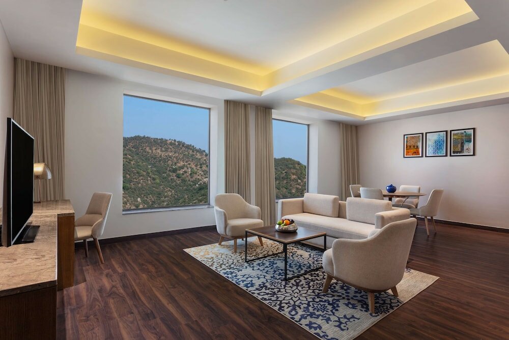 Фото DoubleTree by Hilton Jaipur Amer