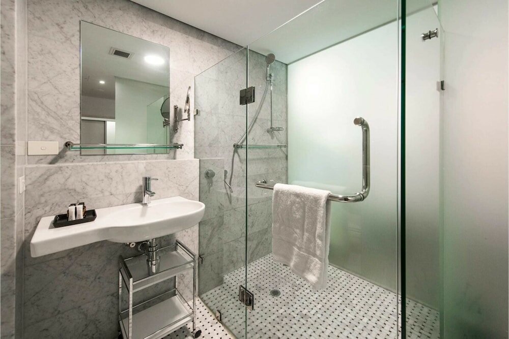 Фото Modern Room With Rooftop Terrace Located Centrally